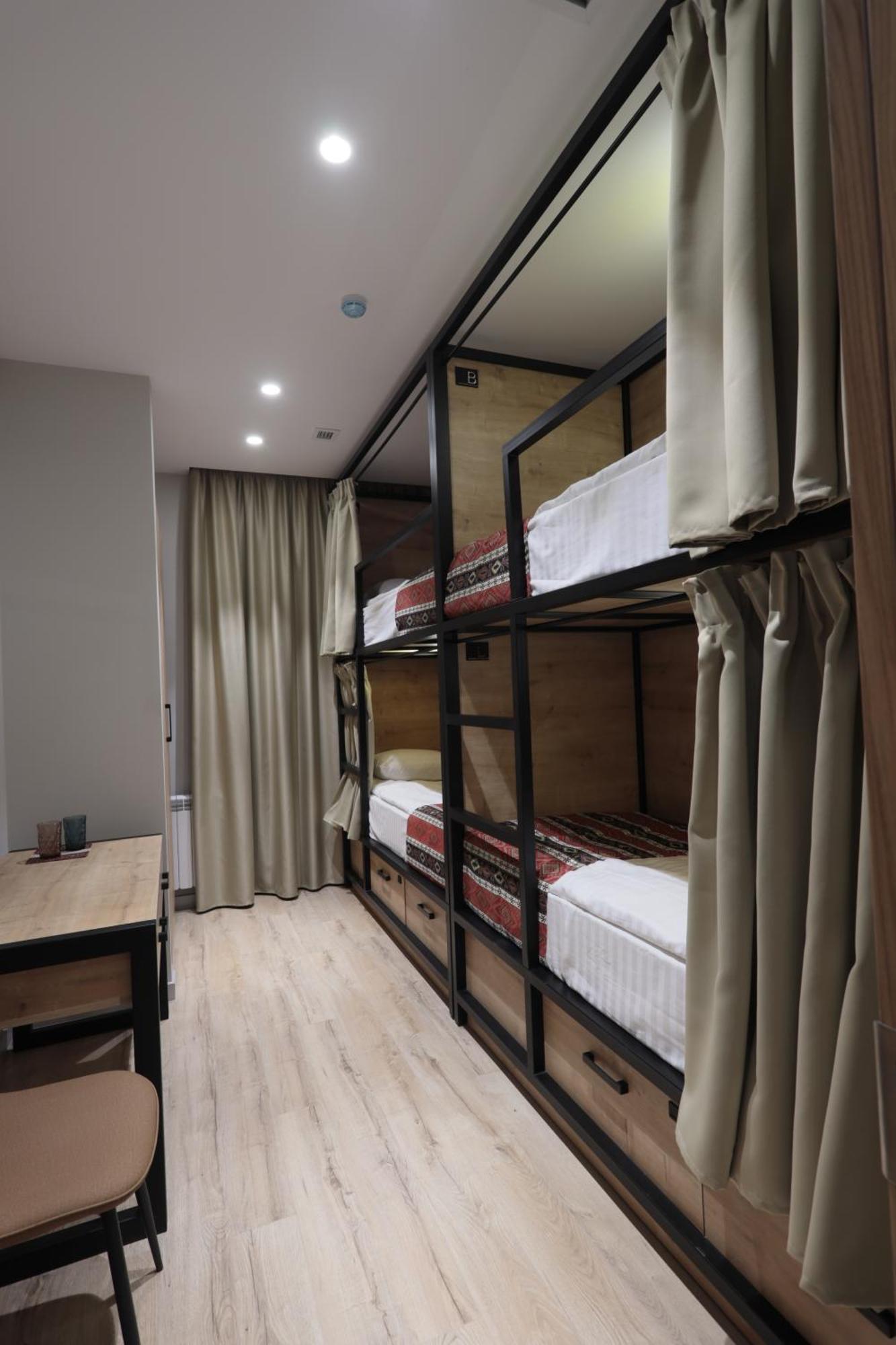 Andor Hotel Erévan Chambre photo