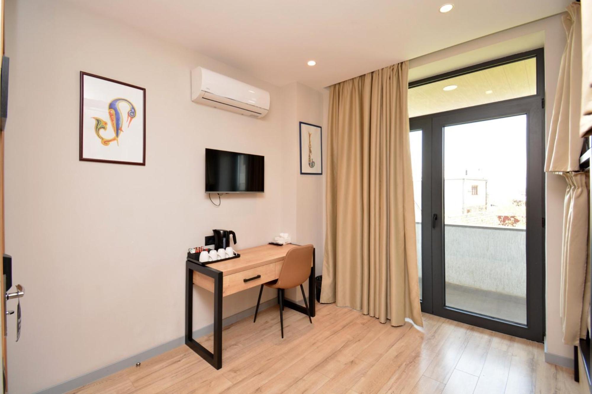 Andor Hotel Erévan Extérieur photo