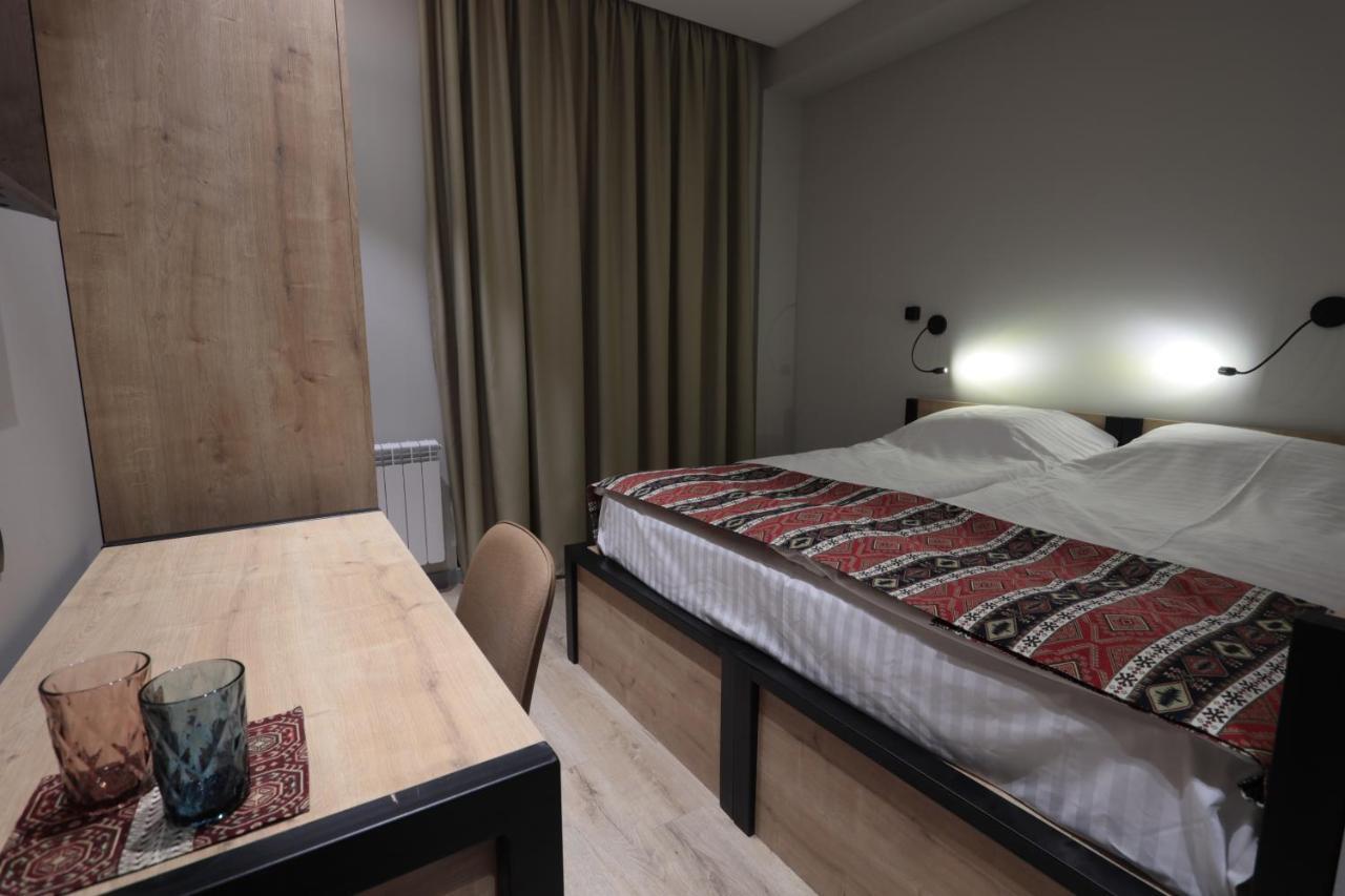 Andor Hotel Erévan Extérieur photo